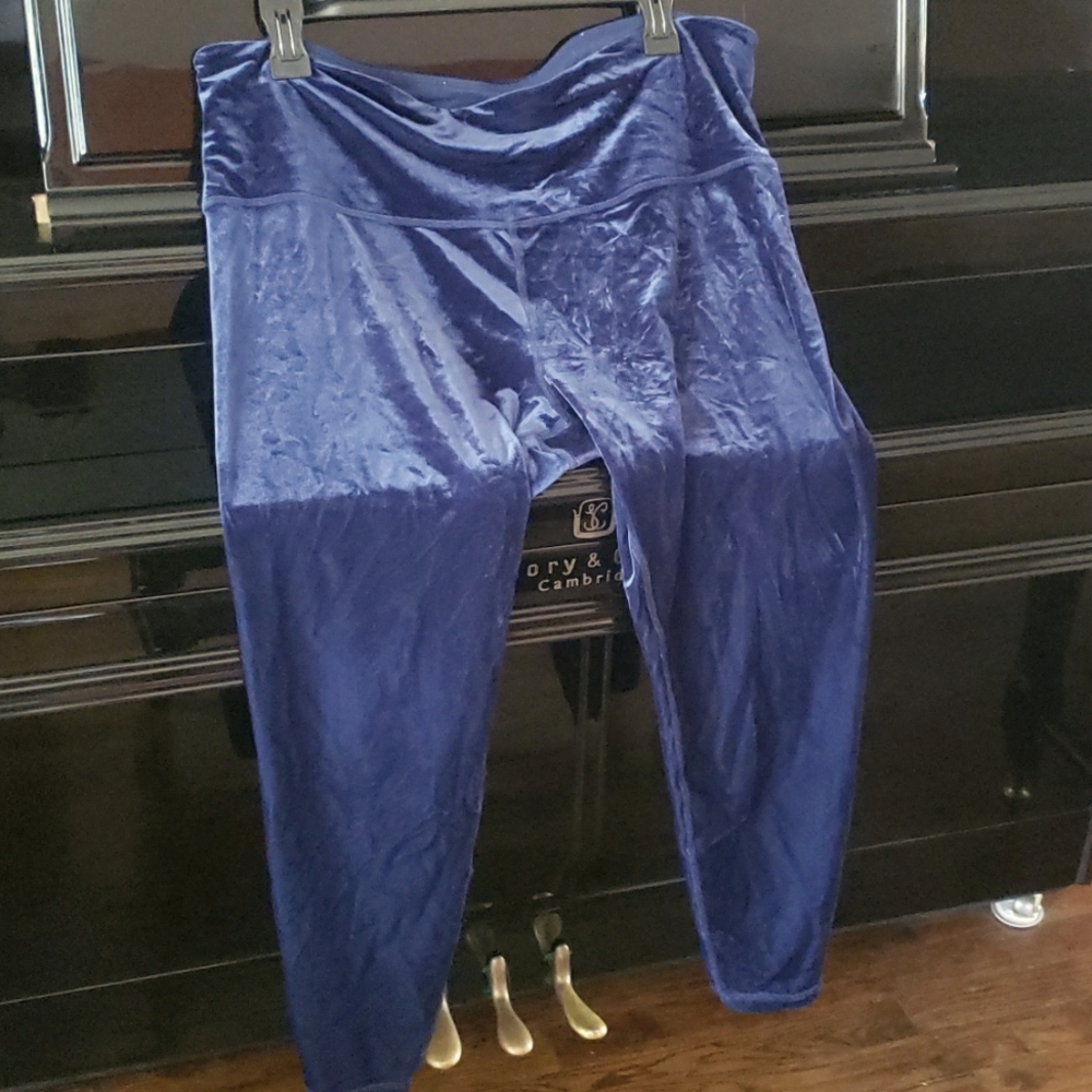 Athleta Blue Velvet Elation tight 2x